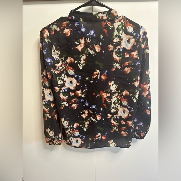 Black and Orange Notched Collar Button Down Shirt - Picture 4 of 4